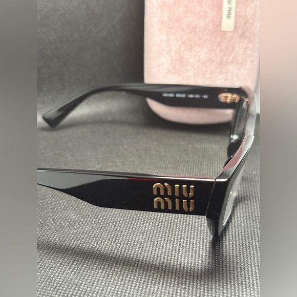 MIU MIU BNIB AUTHENTIC EYEWEAR VMU 03X 53020 1AB-101 140 - Picture 7 of 10